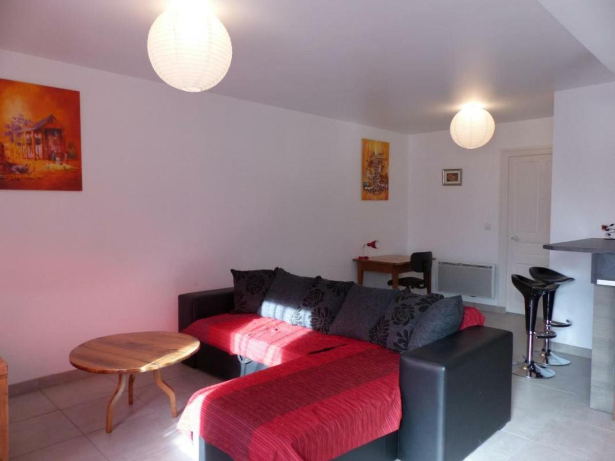 Maison Renovee Avec Cour Privee, Proche De Gannat, 3 Chambres, Animaux Acceptes, Equipements Modernes. - Fr-1-489-37 Poezat Zewnętrze zdjęcie