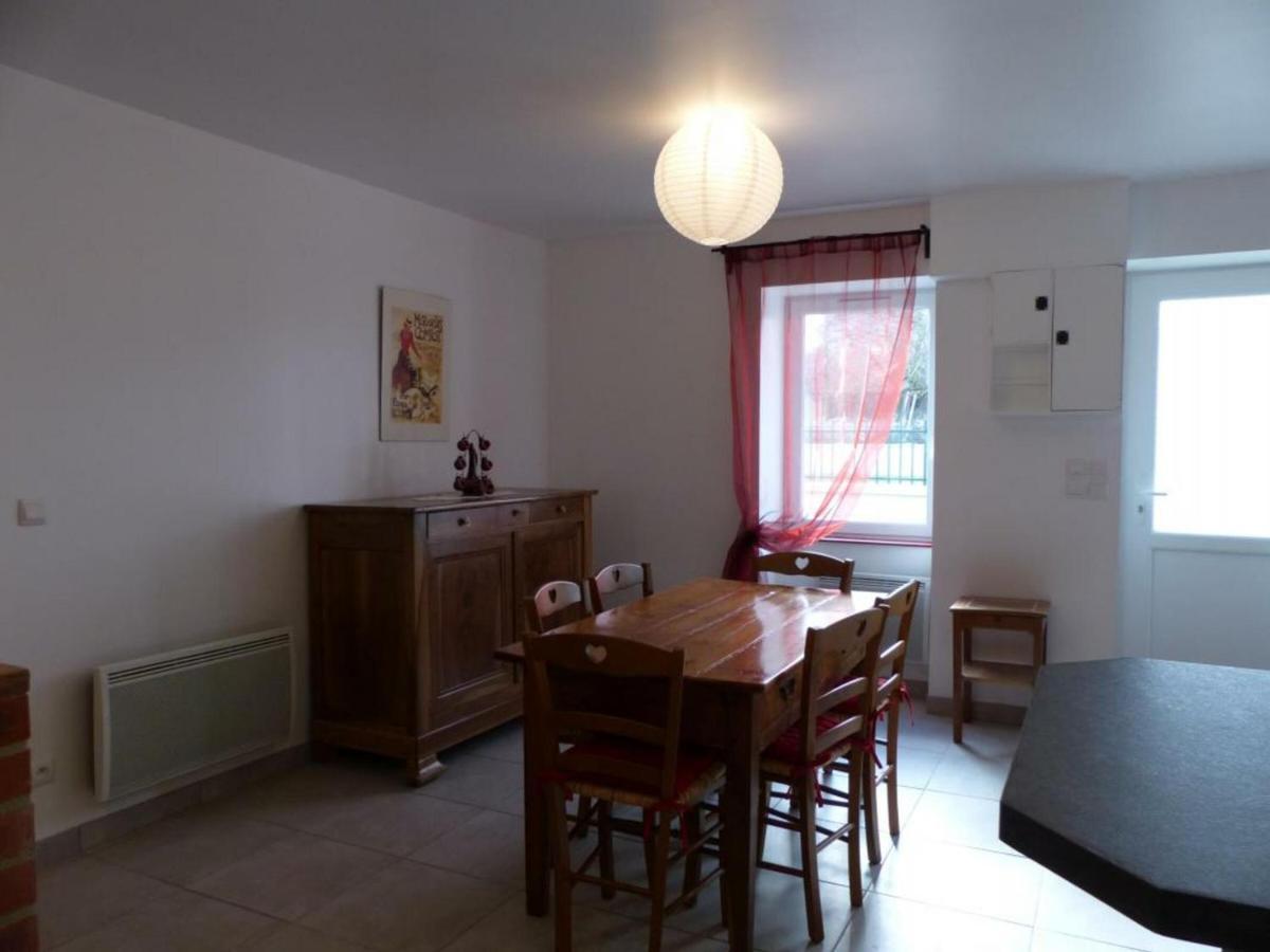 Maison Renovee Avec Cour Privee, Proche De Gannat, 3 Chambres, Animaux Acceptes, Equipements Modernes. - Fr-1-489-37 Poezat Zewnętrze zdjęcie